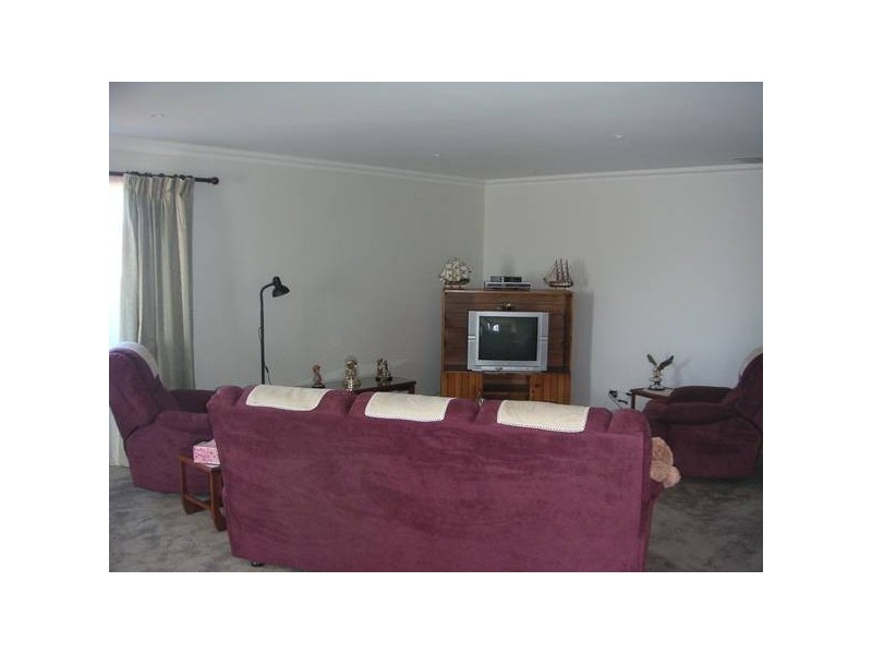 69 Swan Boulevard Cobb Haven, Moama NSW 2731