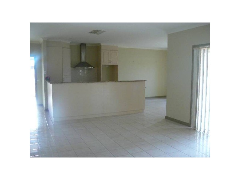 14 Victoria Place, Echuca VIC 3564