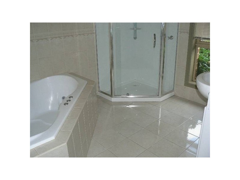 14 Victoria Place, Echuca VIC 3564