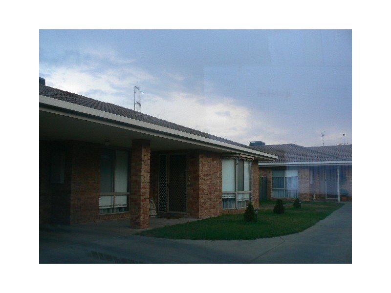 2/43 Hare St, Echuca VIC 3564