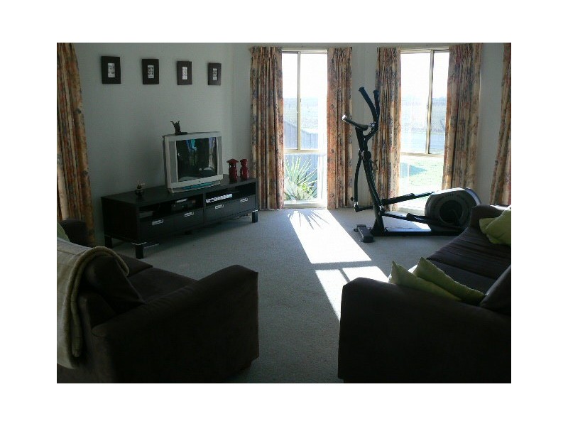 27 McSwains Rd, Echuca VIC 3564