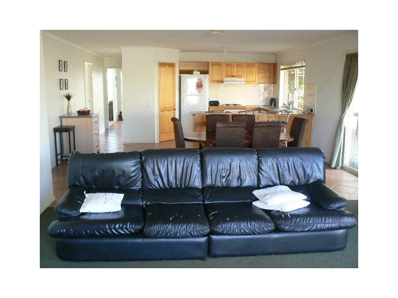 27 McSwains Rd, Echuca VIC 3564