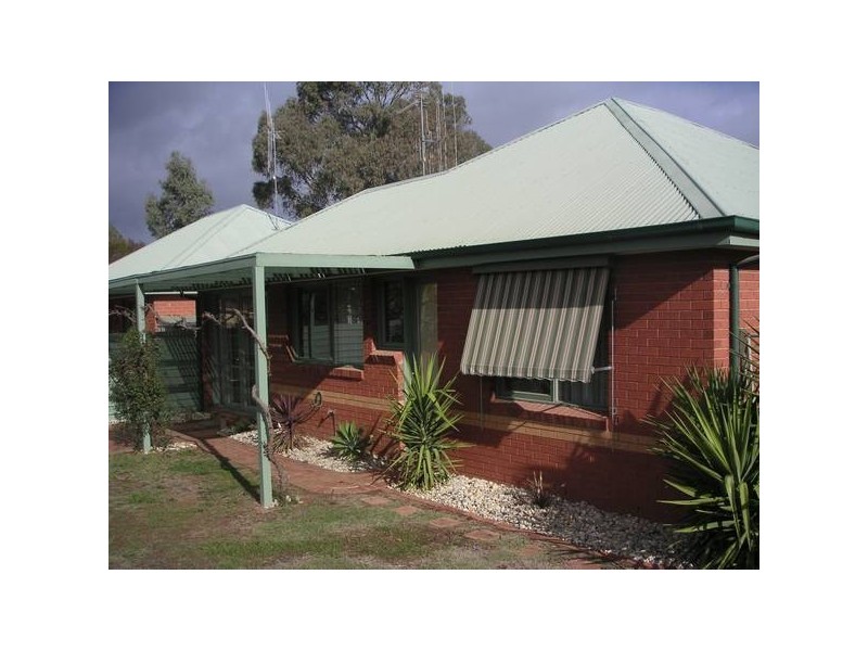 2/6 Warden Street, Moama NSW 2731