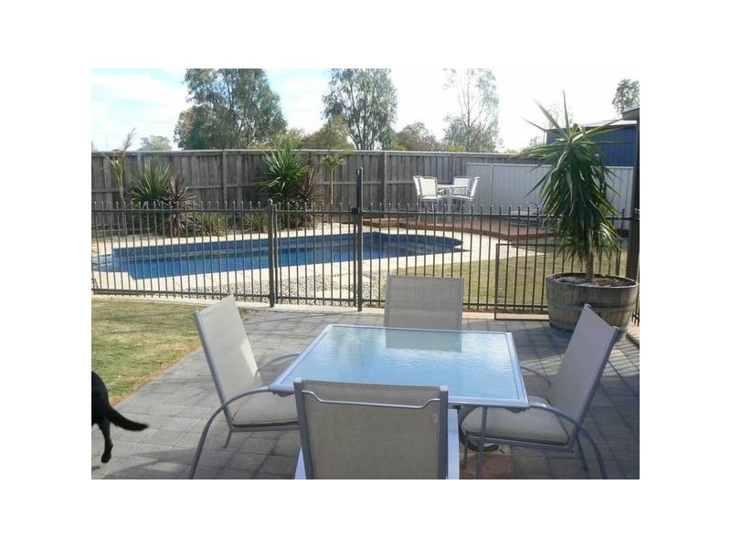 11 Aberdeen Way, Moama NSW 2731