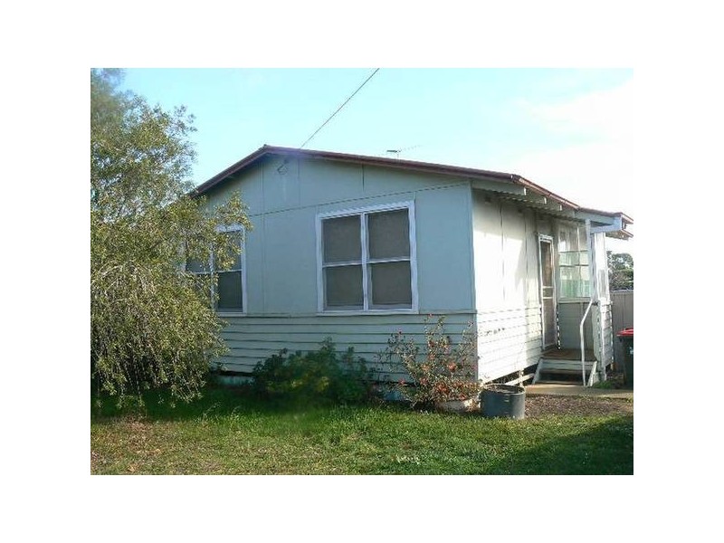 18 Echuca St, Moama NSW 2731