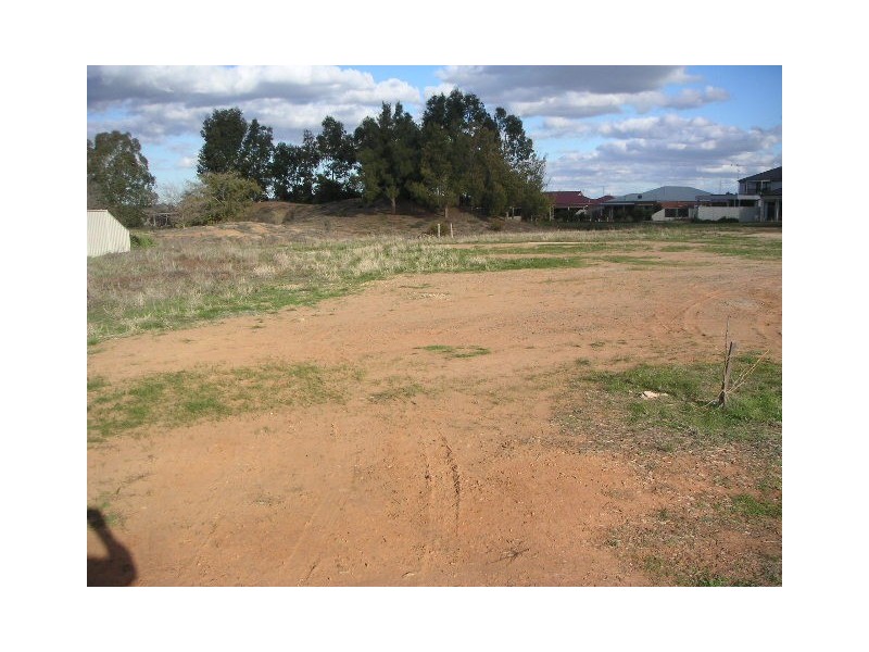30 Kingfisher Drive West, Moama NSW 2731
