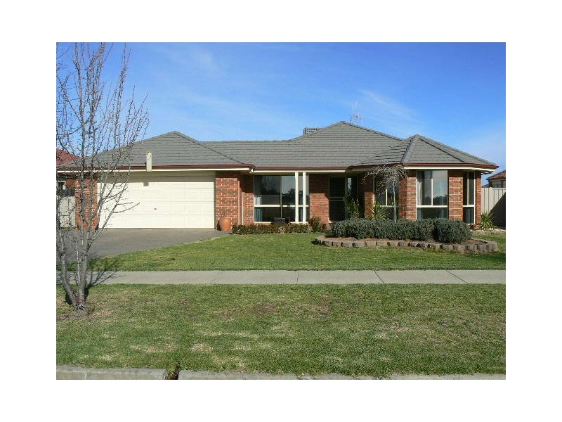 27 McSwain Road, Echuca VIC 3564