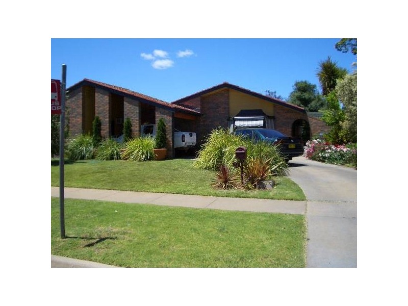 21 Lawson Dve, Moama NSW 2731