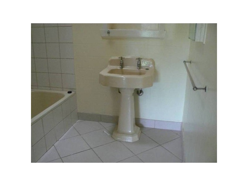 8 Poplar St, Echuca VIC 3564