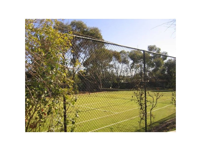 11 Moama Street, Echuca VIC 3564