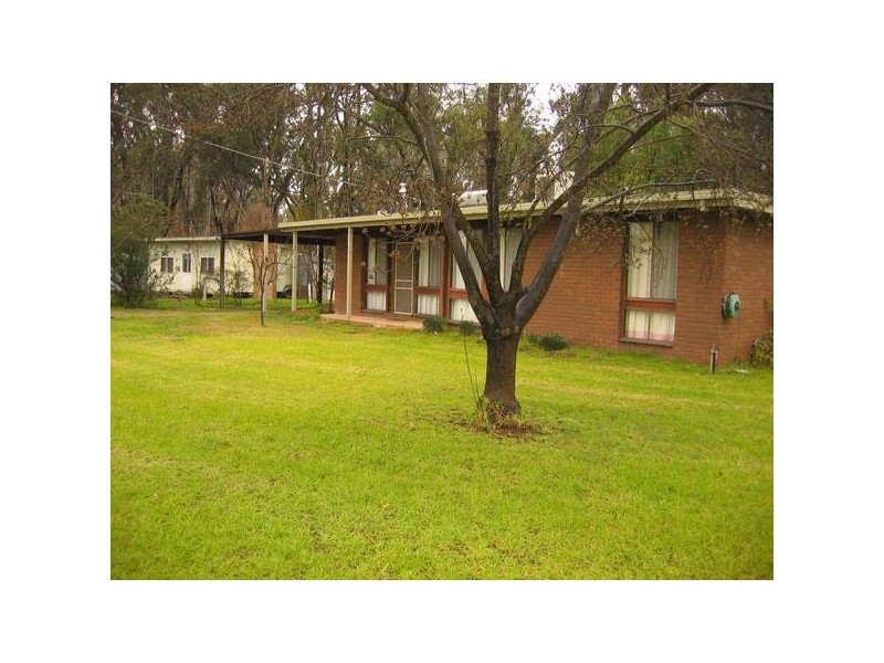 2a Murray Street, Barmah VIC 3639