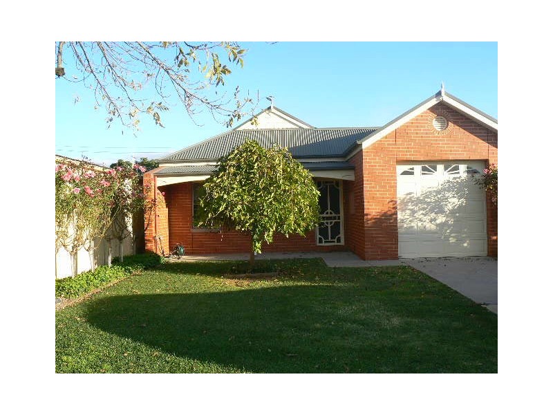 21b Chanter St, Moama NSW 2731