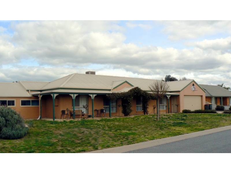 20 McLaren Drive, Moama NSW 2731