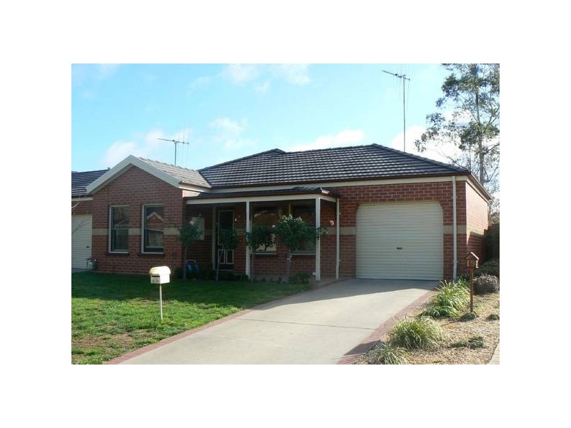 2/17 Murphy Way, Echuca VIC 3564