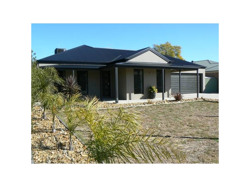 5 Murphy Way, Echuca VIC 3564