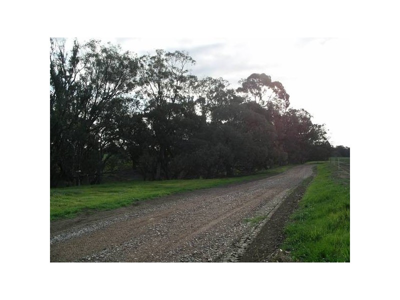 2 Nolan Road, Echuca VIC 3564