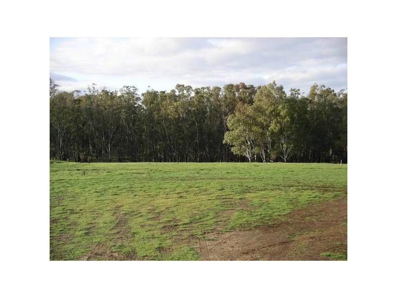 2 Nolan Road, Echuca VIC 3564