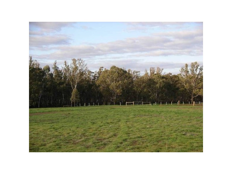 2 Nolan Road, Echuca VIC 3564