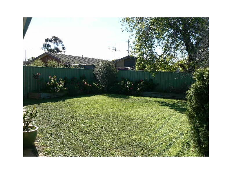 4 Patrick Place, Echuca VIC 3564