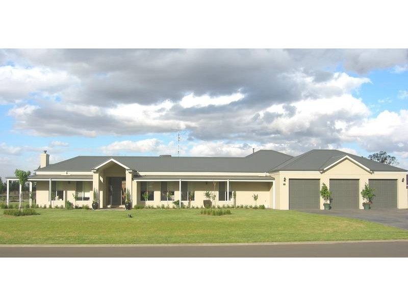 11 Winbi Lane, Moama NSW 2731