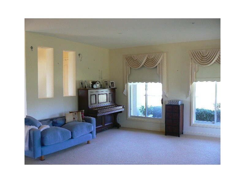 11 Winbi Lane, Moama NSW 2731