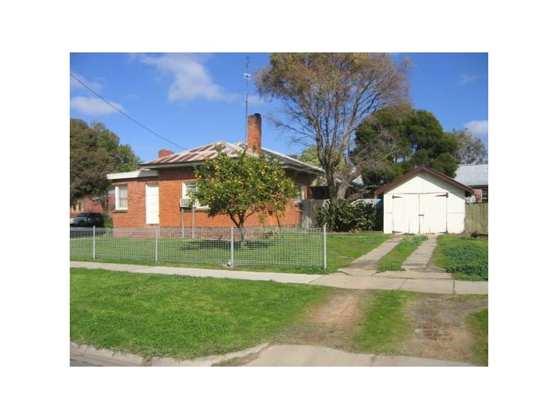 2-4 Percy Street, Echuca VIC 3564