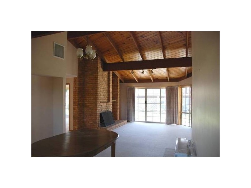 10 POLLARD PLACE, Moama NSW 2731