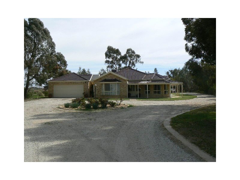 11 Tomara Court, Moama NSW 2731