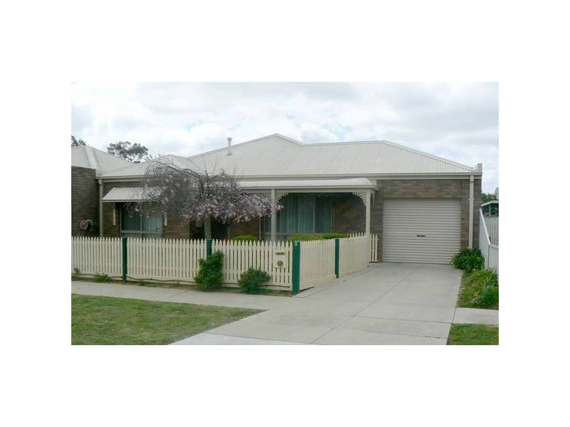 8 Landsborough Street, Echuca VIC 3564