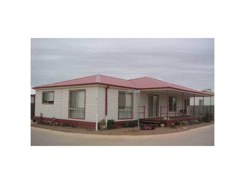 11 Billabong Court Cobb Haven, Moama NSW 2731