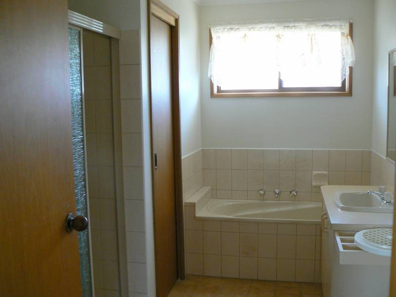 1/145 Crossen Street, Echuca VIC 3564