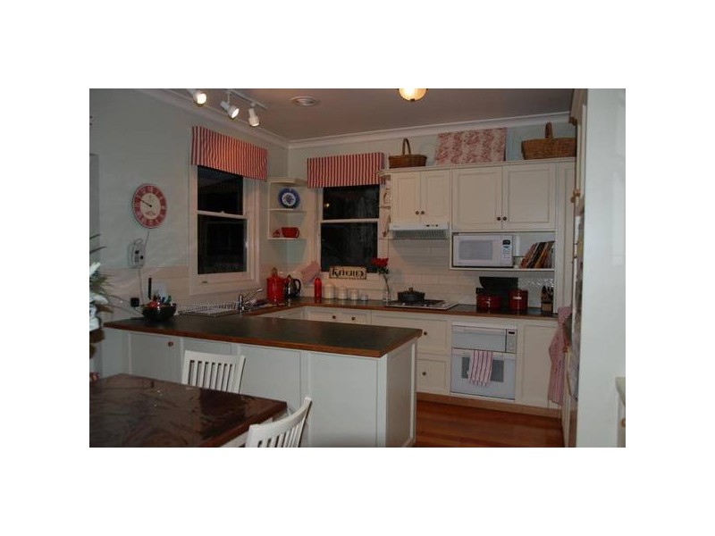 15 Dickson St, Echuca VIC 3564