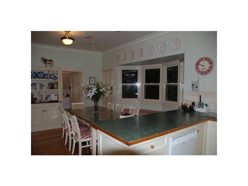 15 Dickson St, Echuca VIC 3564