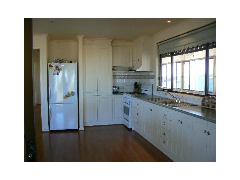 122 Hattwell Rd, Echuca VIC 3564