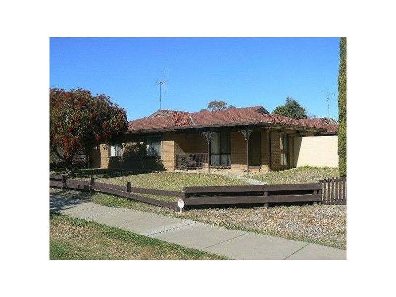 3/377 High St, Echuca VIC 3564