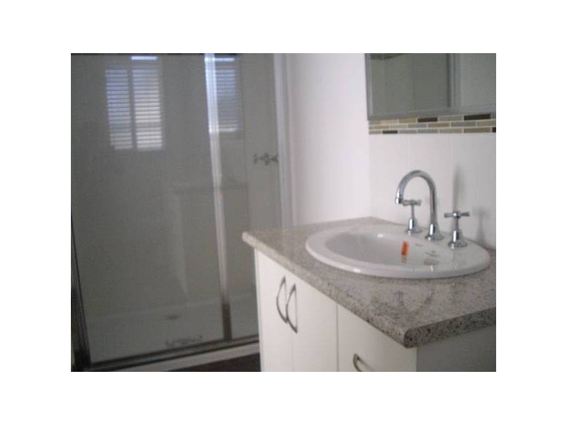 3/115 Goulburn Rd, Echuca VIC 3564