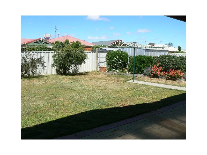 22 Alfred Ave, Echuca VIC 3564