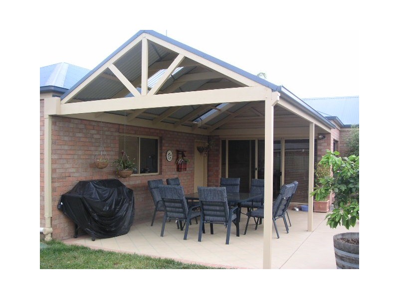 3 Patrick Place, Echuca VIC 3564