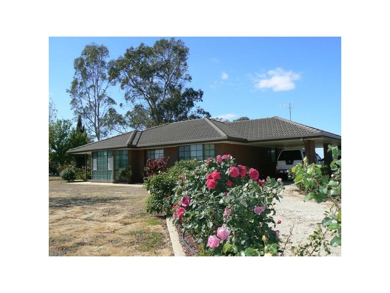 2 Ogilvie Avenue, Echuca VIC 3564