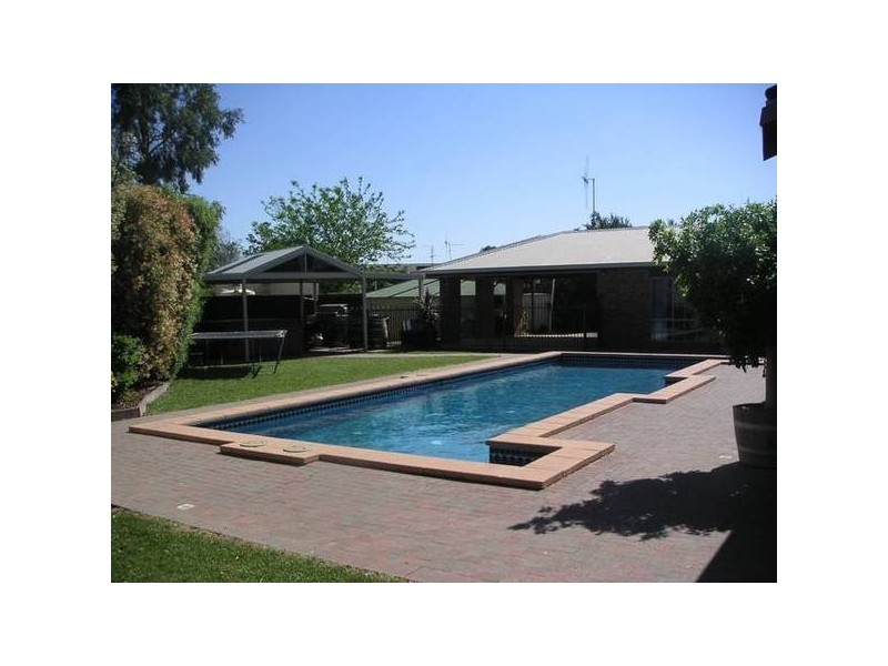 11 Kulgoa Avenue, Moama NSW 2731