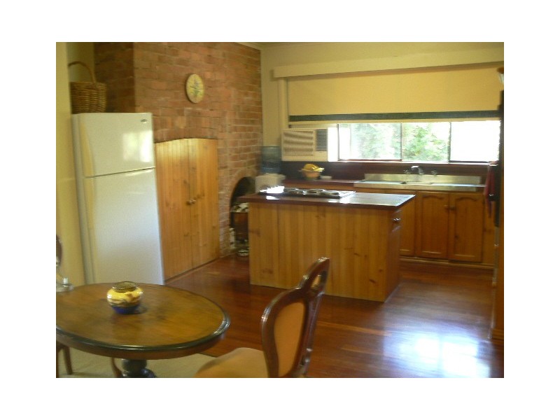 33 Watson St, Echuca VIC 3564