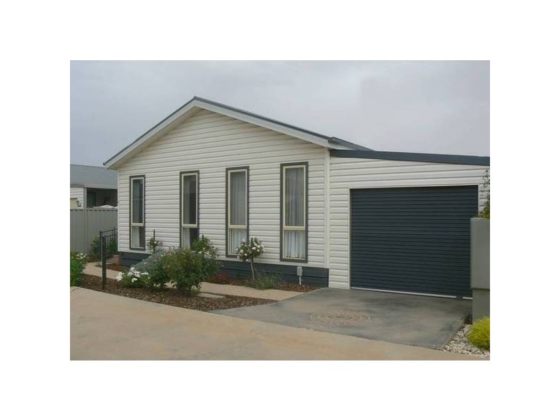 4 Coolabah Court, Cobb Haven Village, Moama NSW 2731