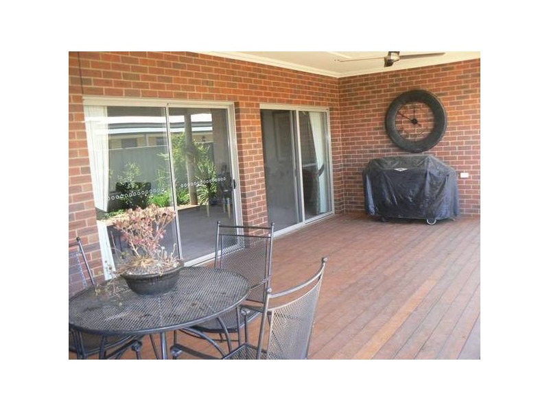 13 Westin Place, Echuca VIC 3564