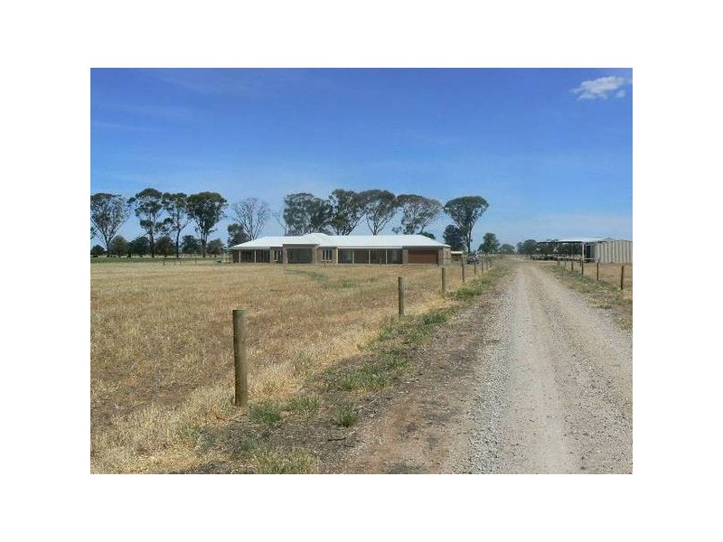 896 Rowe Road, Koyuga VIC 3622