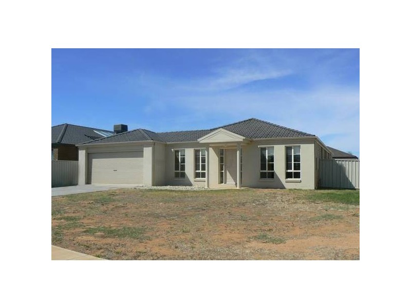 24 Shetland Drive, Moama NSW 2731