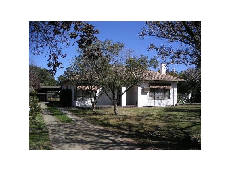 93 Hume St, Echuca VIC 3564