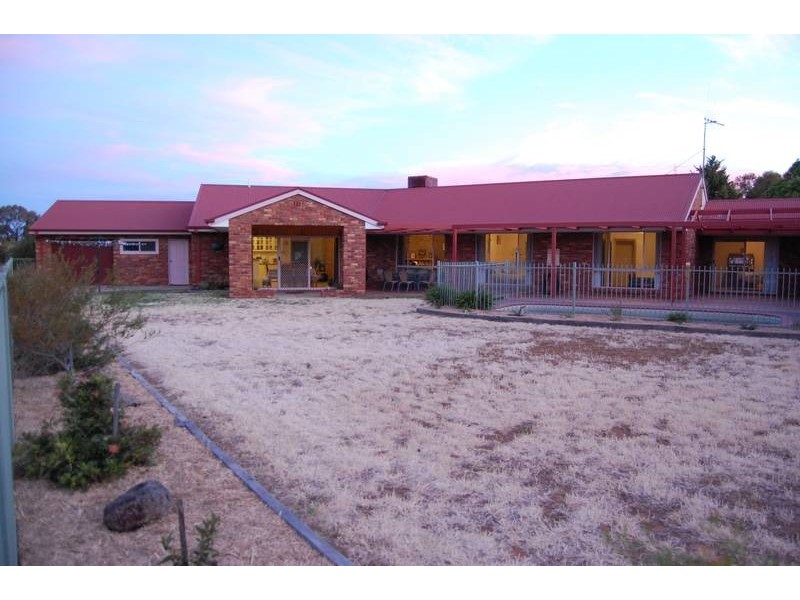 2 Kooyong Court, Echuca VIC 3564