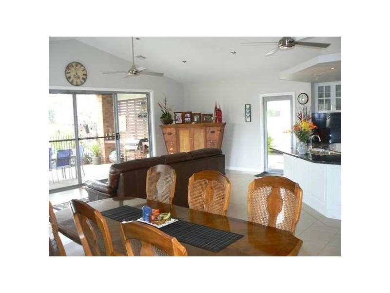 12 Hollara Drive, Moama NSW 2731