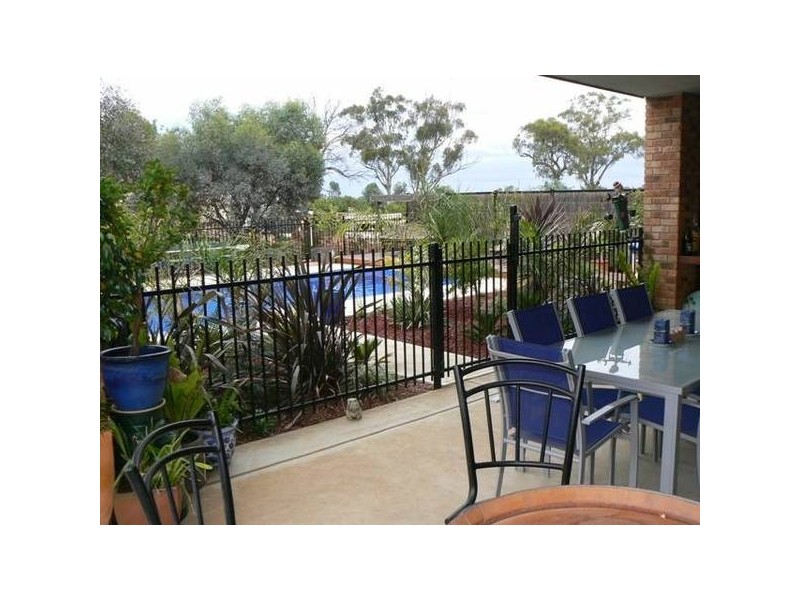 12 Hollara Drive, Moama NSW 2731