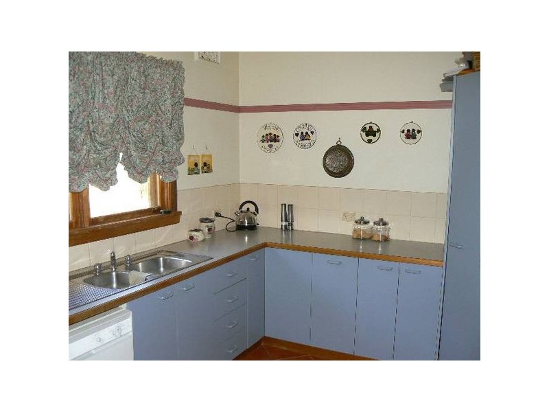 287 Ogilvie Avenue, Echuca VIC 3564